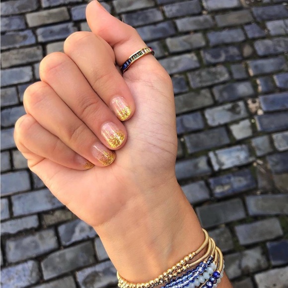 *Retired* Color Street: Golden Girly | Gold Metallic Glitter Dipped Party Yellow - Picture 2 of 14